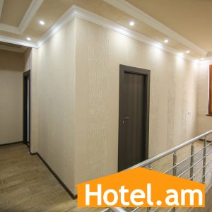 Tumanyan Hotel 5