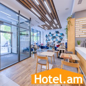 Holiday Inn Express in Yerevan 8